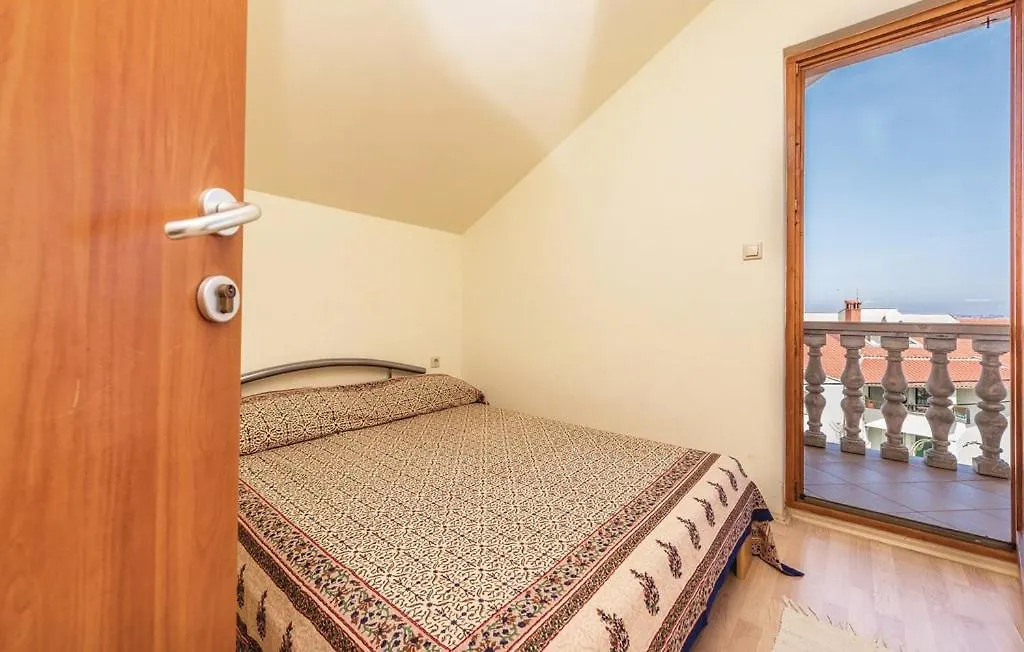 Apartman Ivan Kali 0*,