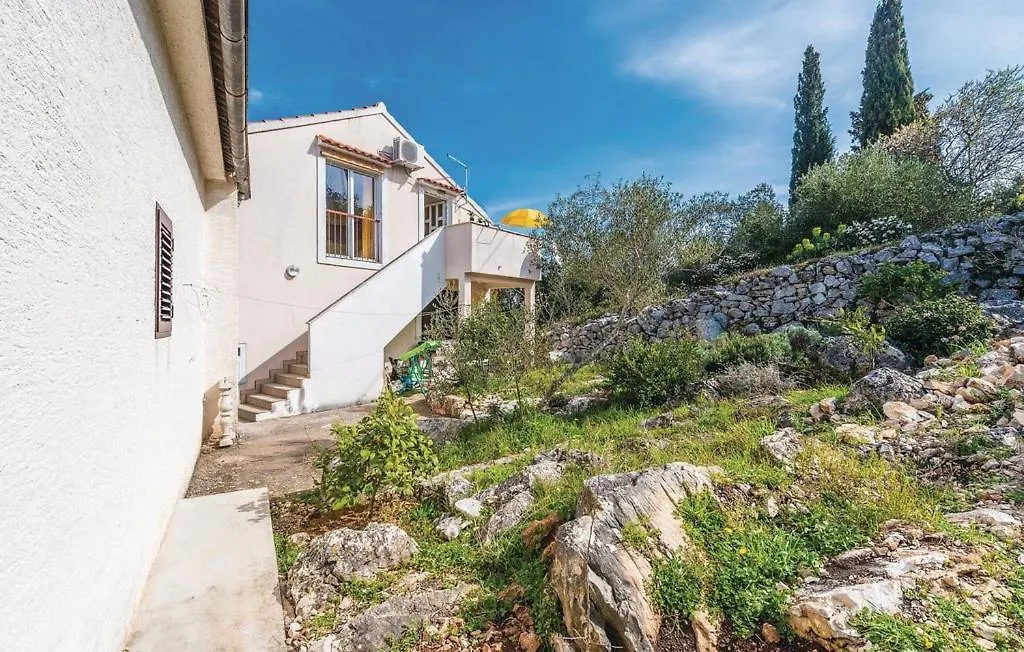 Daire Apartman Ivan Kali